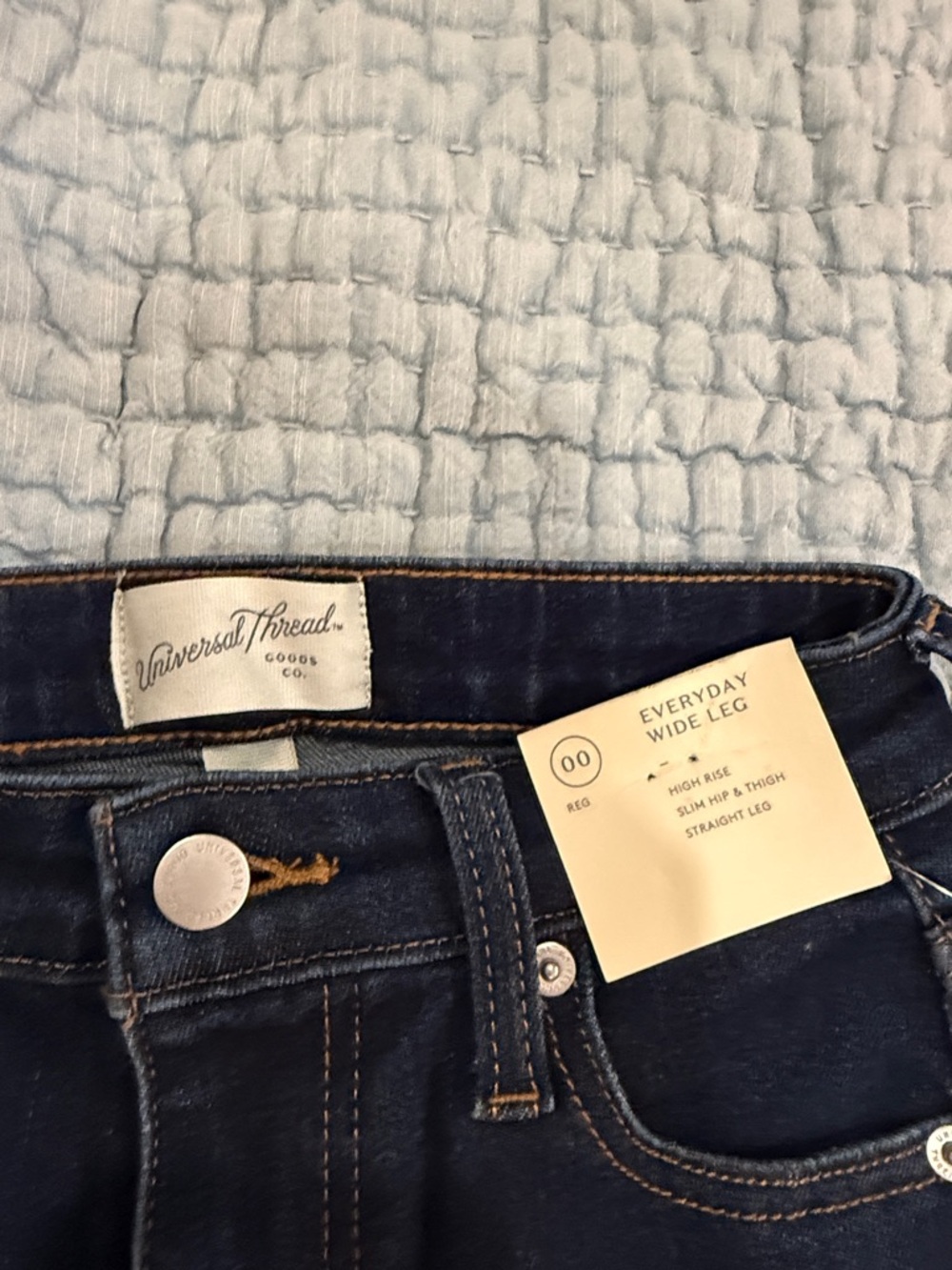 Universal Thread Navy Everyday Wide Leg Jeans - Picture 2 of 5